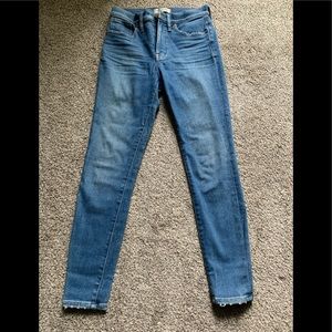 Higher wasted Madewell jeans.Slightly (intentionally) distressed at hem. Worn 1x